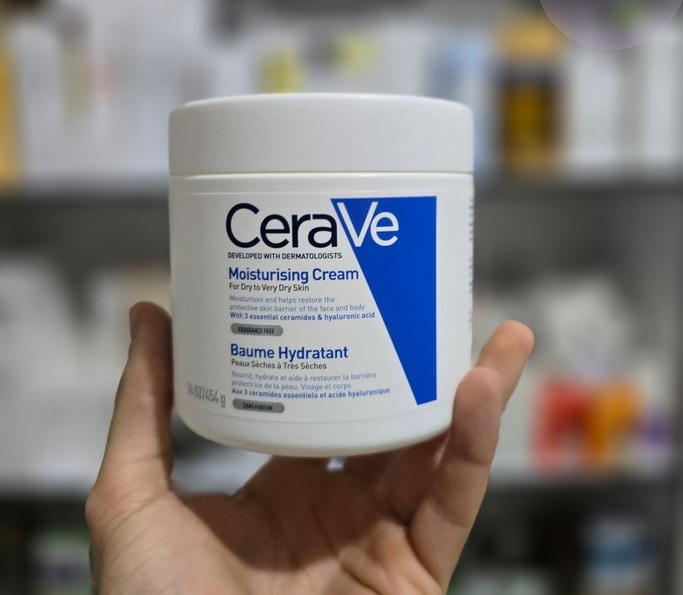کرم آبرسان و مرطوب کننده سراوی Cerave کاسه ای پوست خشک 340 گرم